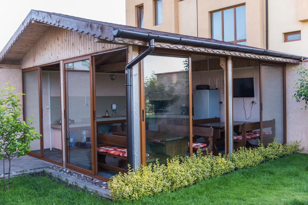 Guest House Georgievi Приморско Экстерьер фото